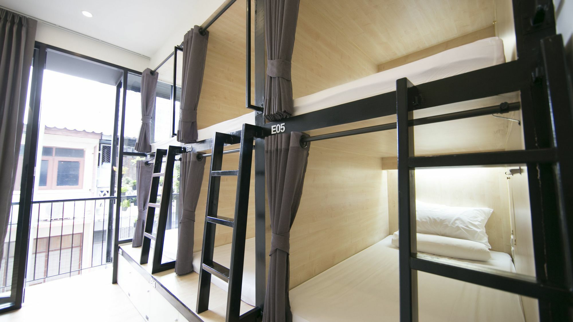 Lamurr Sukhumvit 41 Bangkok Extérieur photo